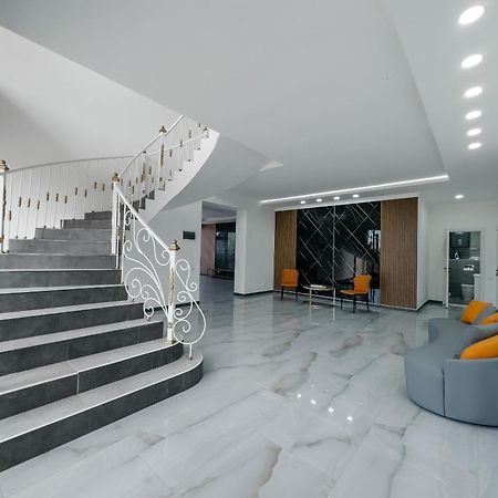 Hotel Utes Kaji-Say ภายนอก รูปภาพ