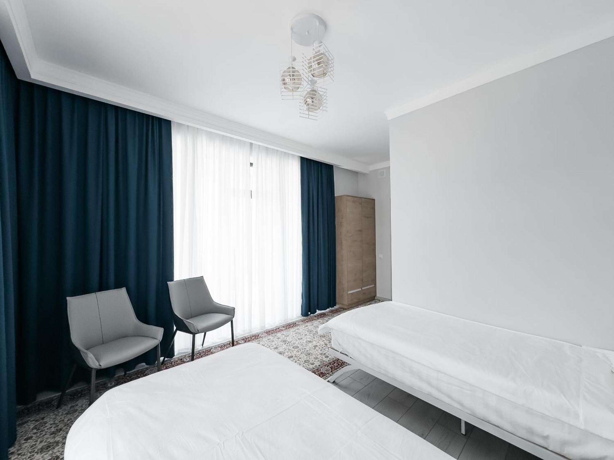 Hotel Utes Kaji-Say ภายนอก รูปภาพ