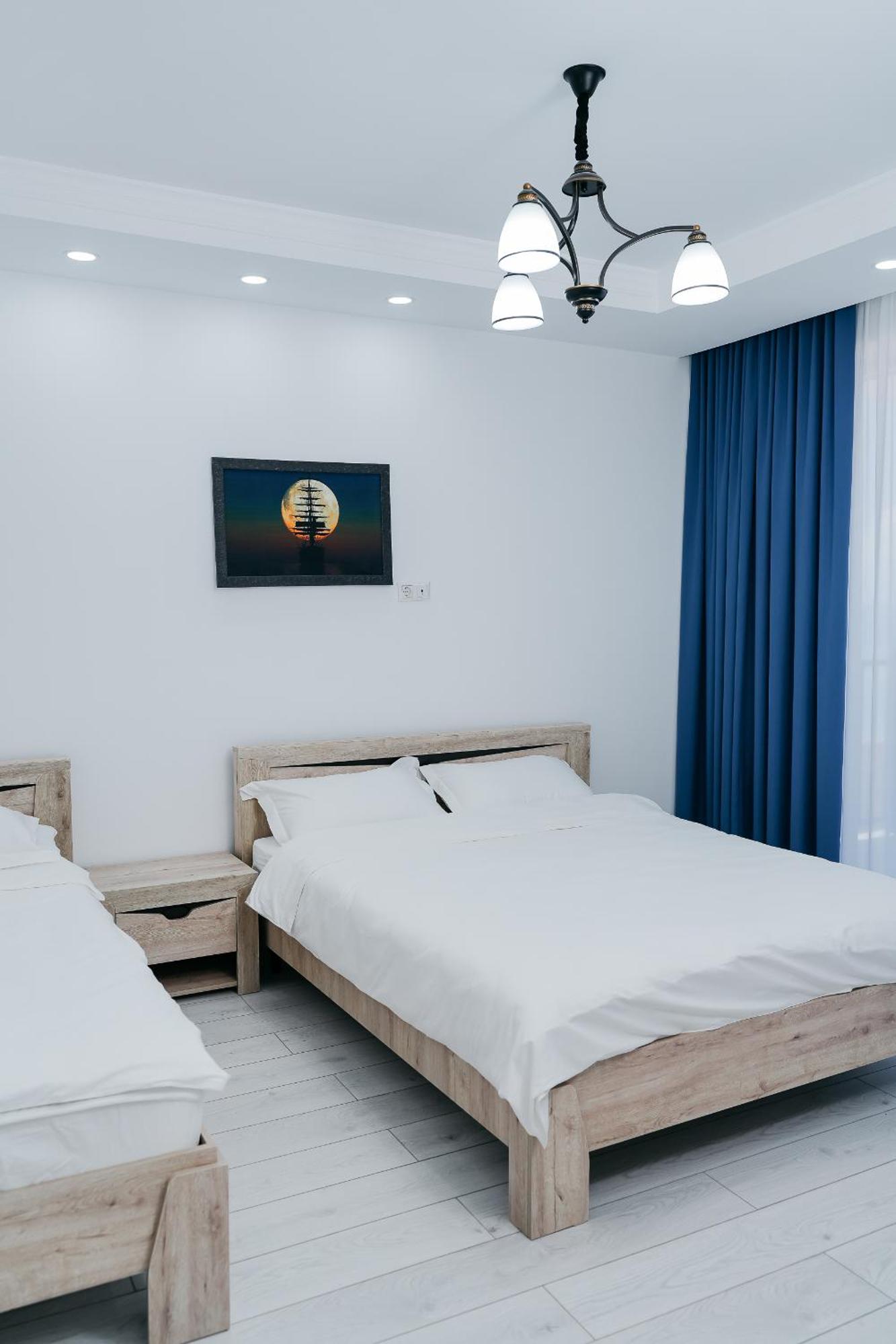 Hotel Utes Kaji-Say ภายนอก รูปภาพ